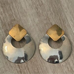 Vintage style geometric gold-tone and silver-tone hoop dangle earrings